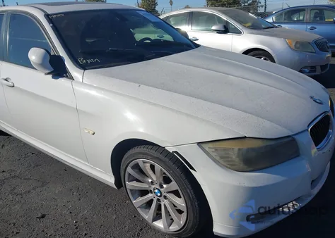 2011 BMW 328I из США, поврежденный, VIN WBAPH5G53BNM77885